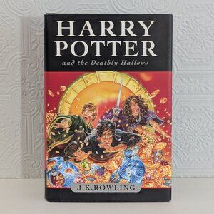 Harry Potter and the Deathly Hallows Hardcover Book